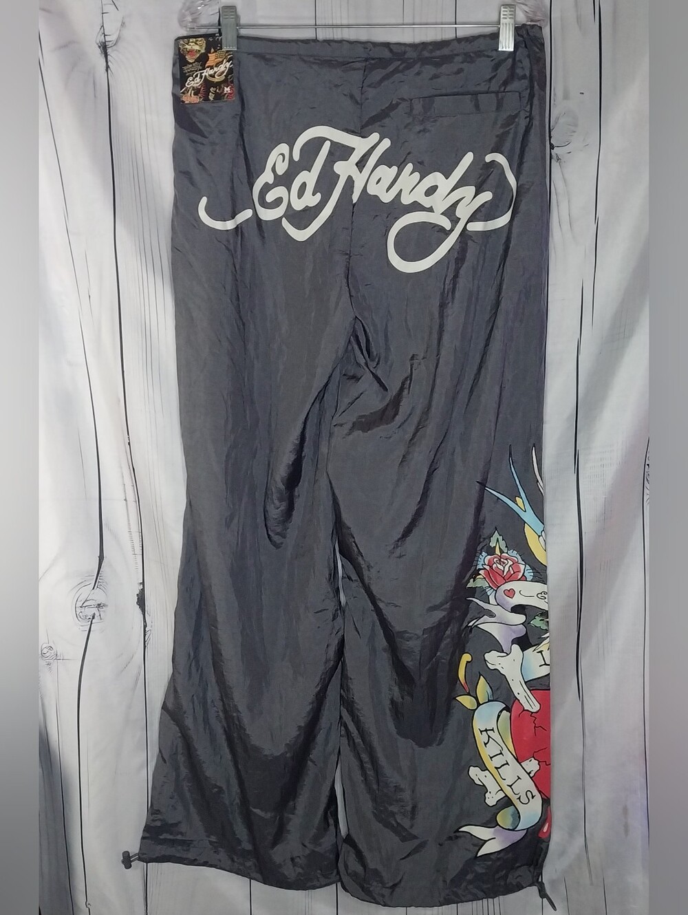 Ed Hardy Nylon Baggy Y2K Style Parachute Pants With Tattoo Graphic. NWT - Picture 2 of 10